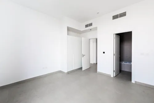 3 Bedrooms Townhouse in Sendian