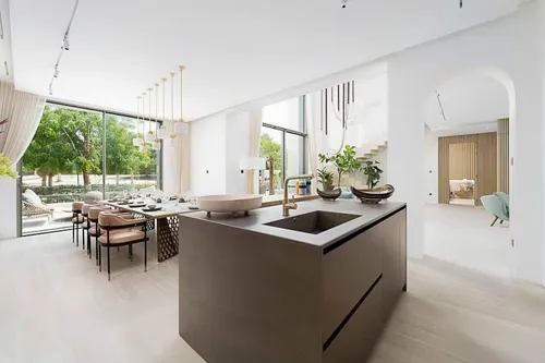 4 Bedrooms Villa in Entertainment Foyer