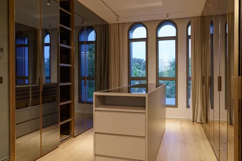 4 Bedrooms Villa in Entertainment Foyer