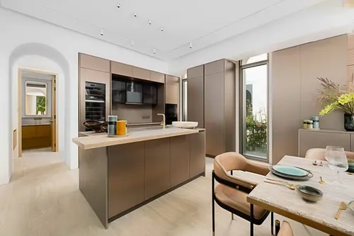 4 Bedrooms Villa in Entertainment Foyer