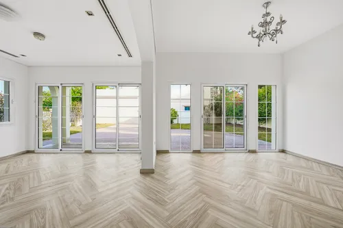 4 Bedrooms Villa in Mediterranean Villas