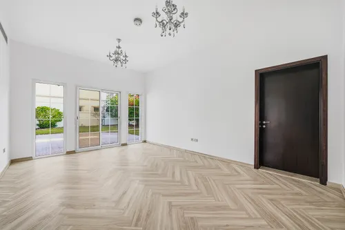 4 Bedrooms Villa in Mediterranean Villas