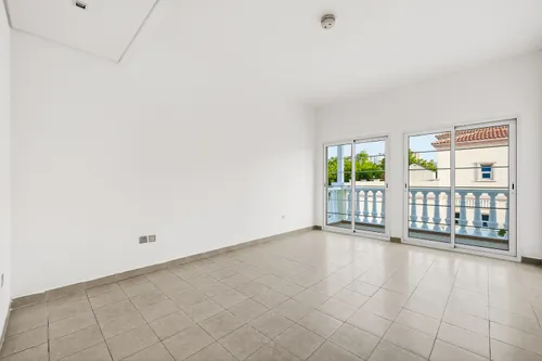 4 Bedrooms Villa in Mediterranean Villas