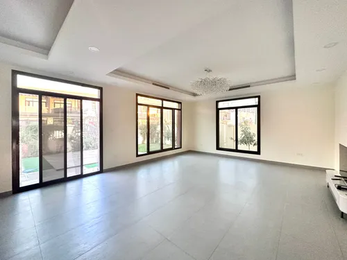 5 Bedrooms Villa in Al Furjan West
