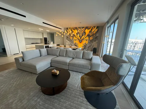 4 Bedrooms Apartment in Le Pont Building 3