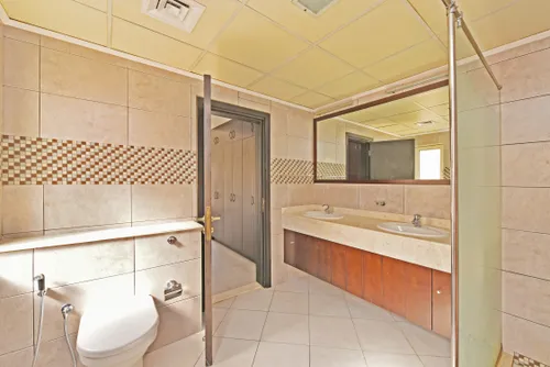 5 Bedrooms Villa in Centro Courtyard 6