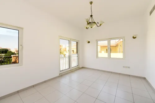 5 Bedrooms Villa in Centro Courtyard 6