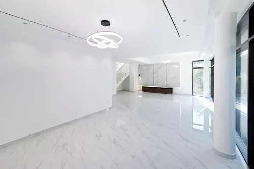 5 Bedrooms Villa in Whitefield 1