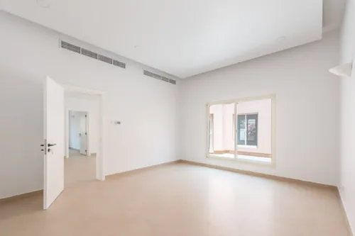 3 Bedrooms Villa in Umm Suqeim 3 Villas