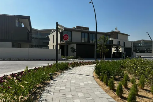 3 Bedrooms Townhouse in Nad Al Sheba Gardens - Phase 2