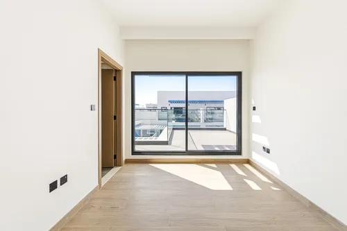 5 Bedrooms Townhouse in Santorini 1