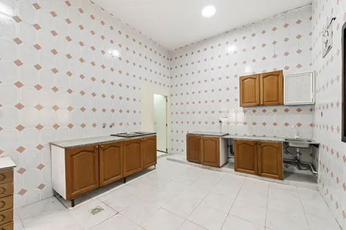 5 Bedrooms Villa in Mirdif Villas