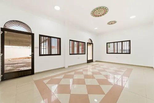 5 Bedrooms Villa in Mirdif Villas