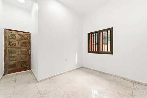 5 Bedrooms Villa in Mirdif Villas