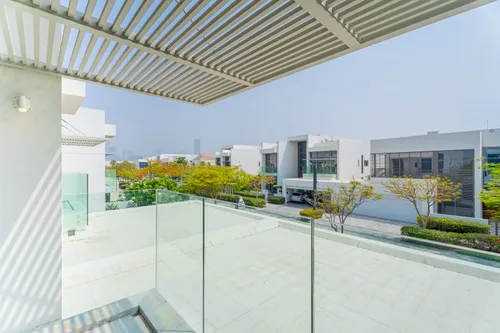 4 Bedrooms Villa in District One Villas