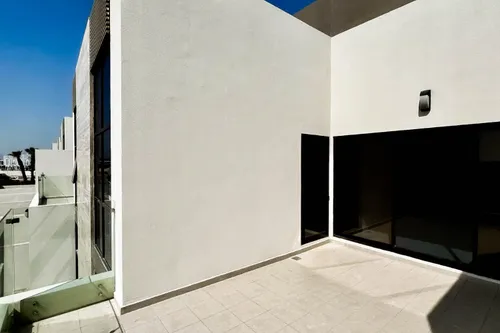 4 Bedrooms Townhouse in Elie Saab VIE Townhouses