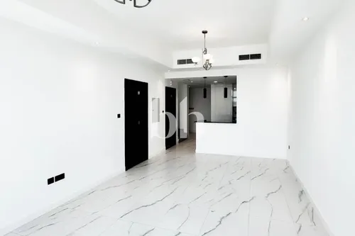 Single Row | Vacant | New | Prime Location