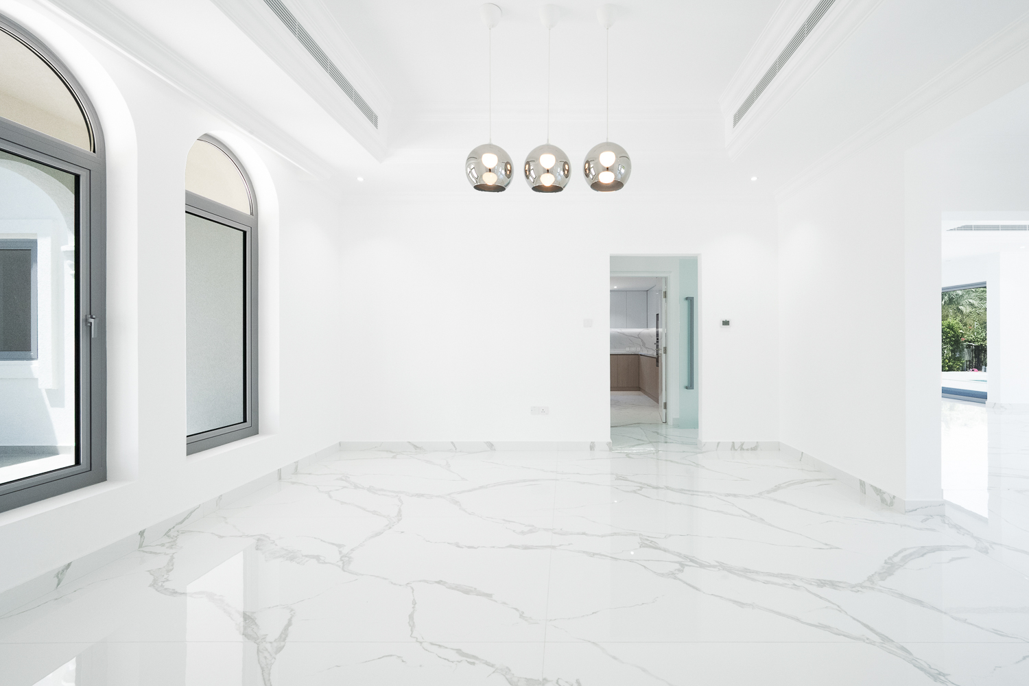 5 Bedrooms Villa in Jumeirah Islands