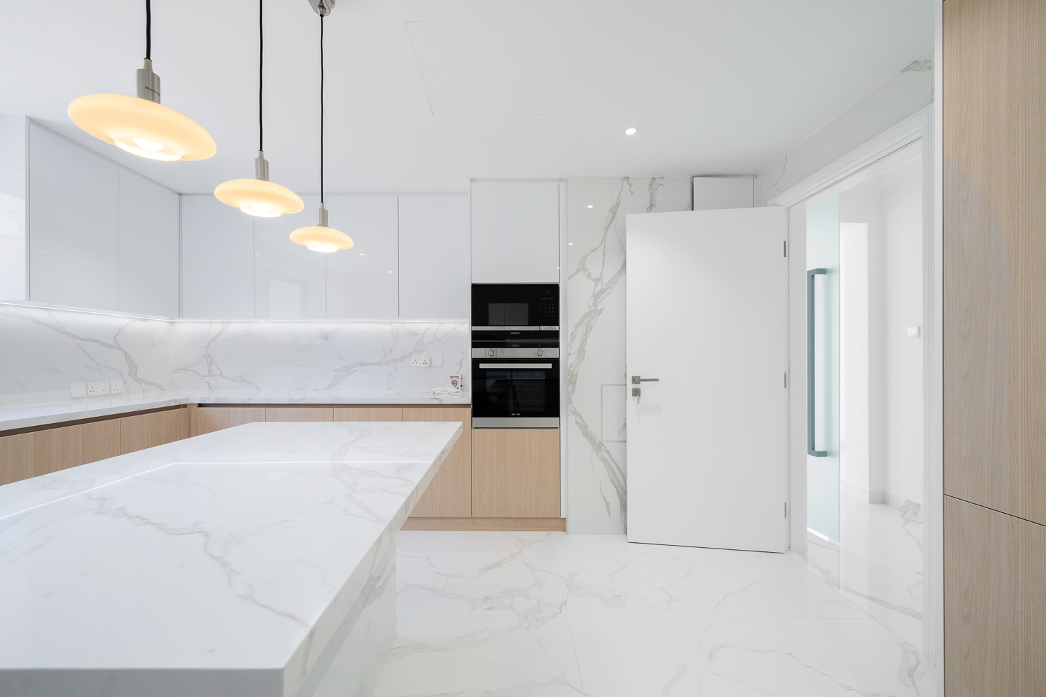 5 Bedrooms Villa in Jumeirah Islands