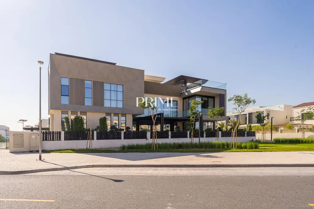 5 Bedrooms Villa in Jumeirah Park Homes