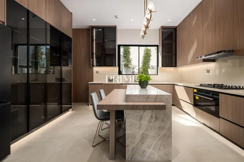 5 Bedrooms Villa in Jumeirah Park Homes