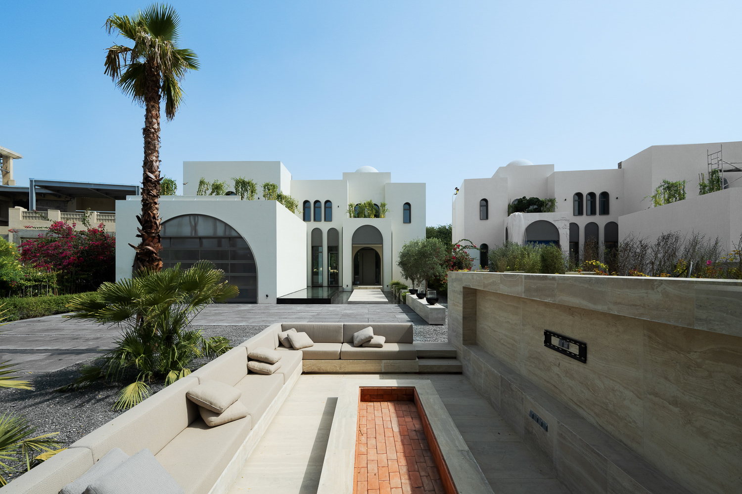 4 Bedrooms Villa in Garden Hall