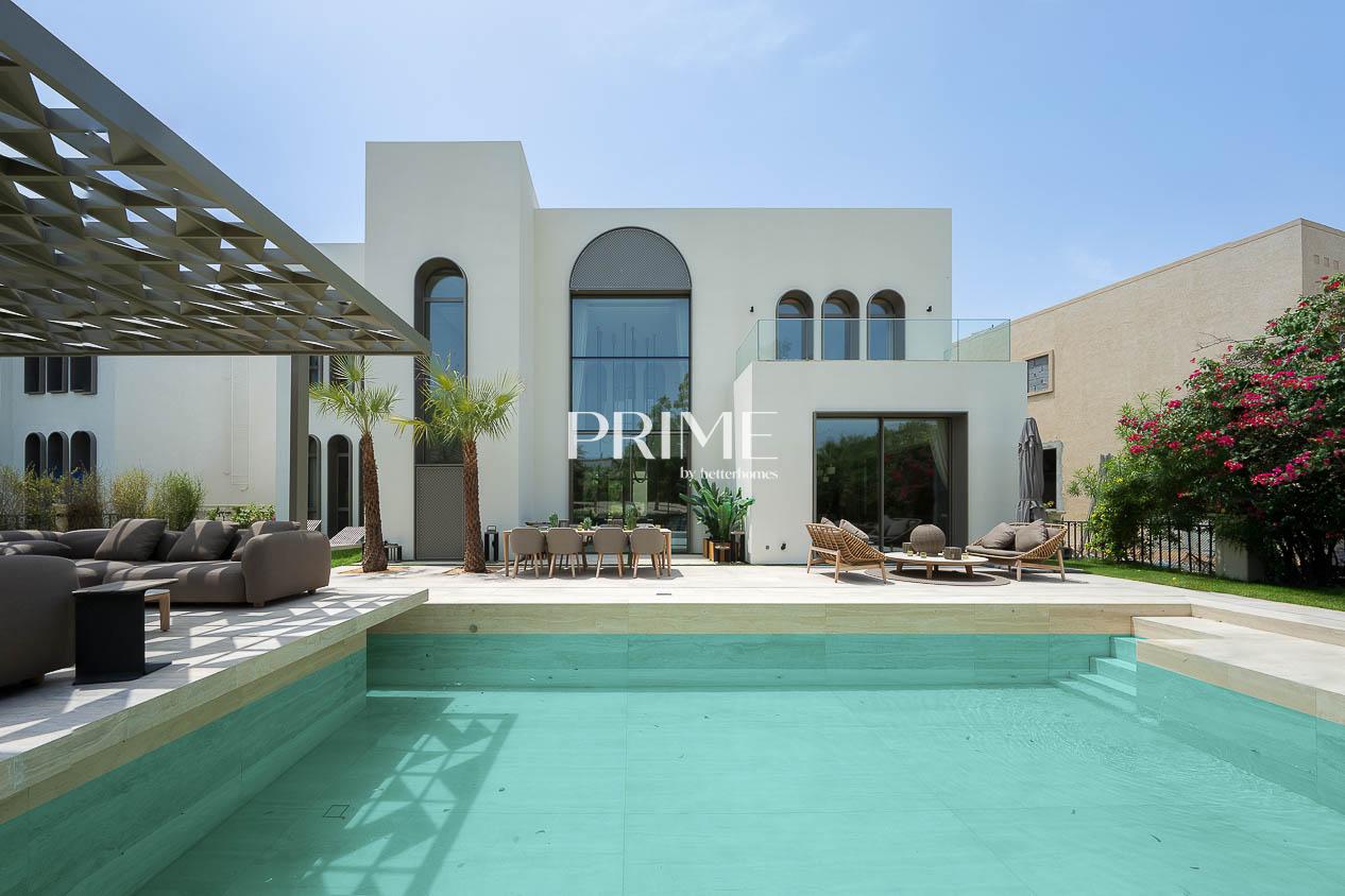 4 Bedrooms Villa in Garden Hall