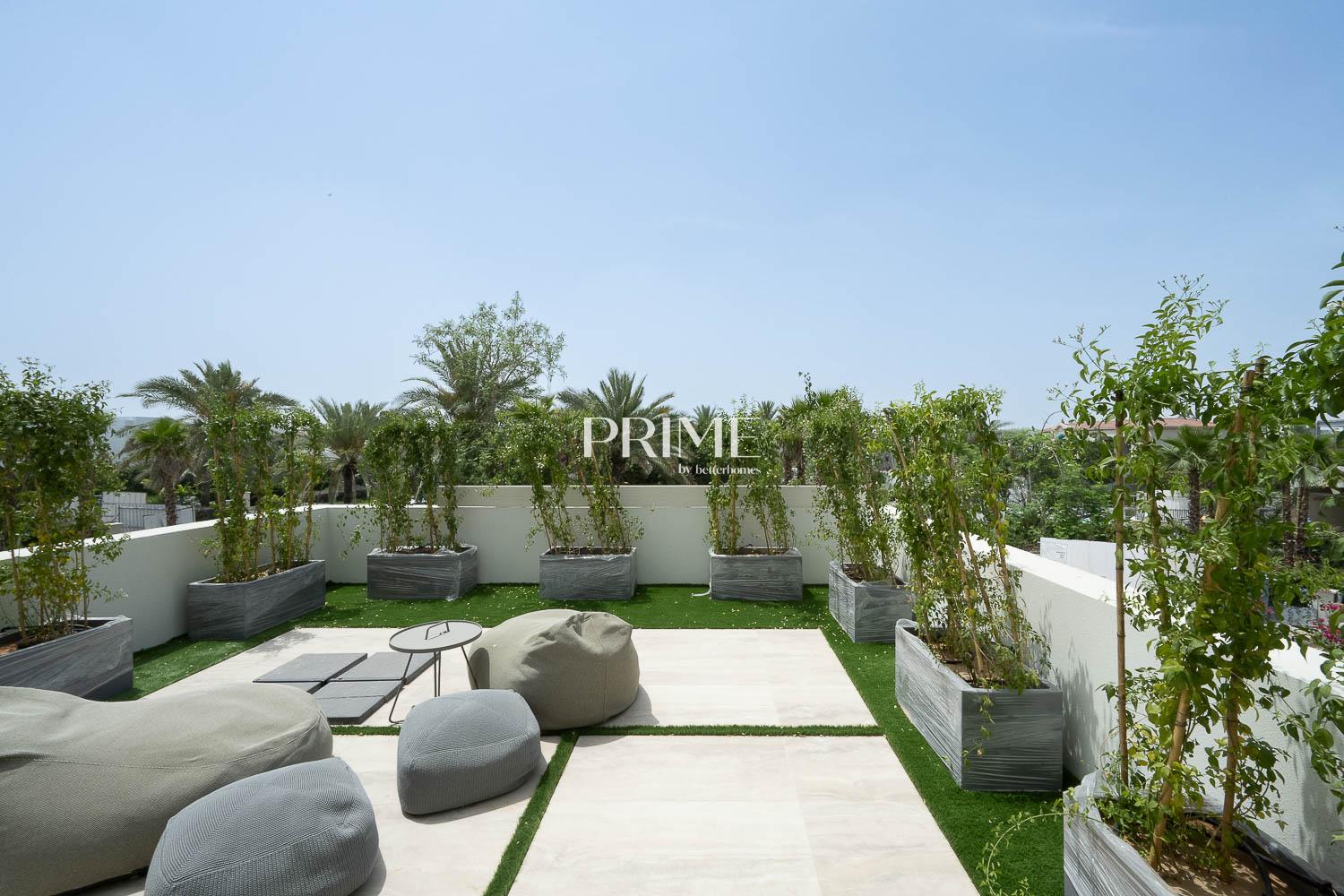 4 Bedrooms Villa in Garden Hall