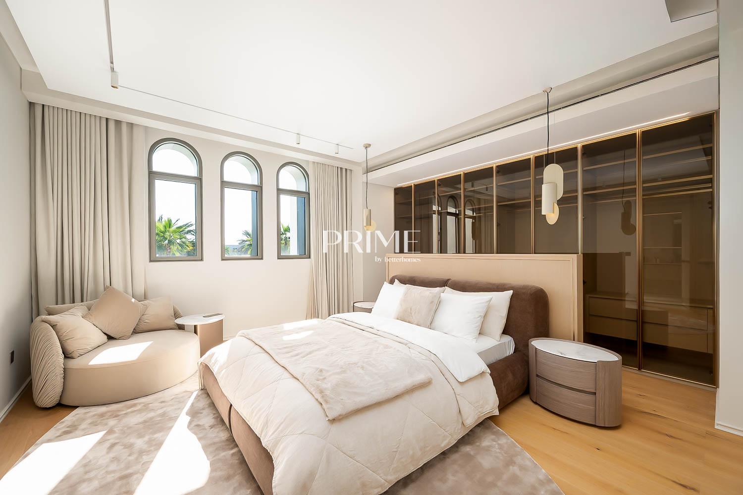 4 Bedrooms Villa in Garden Hall