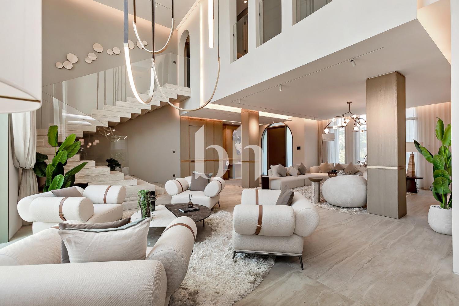 4 Bedrooms Villa in Garden Hall
