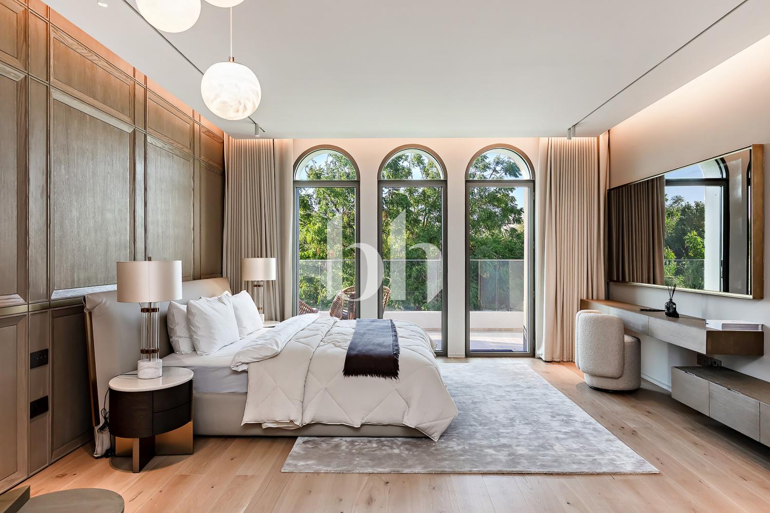 4 Bedrooms Villa in Garden Hall