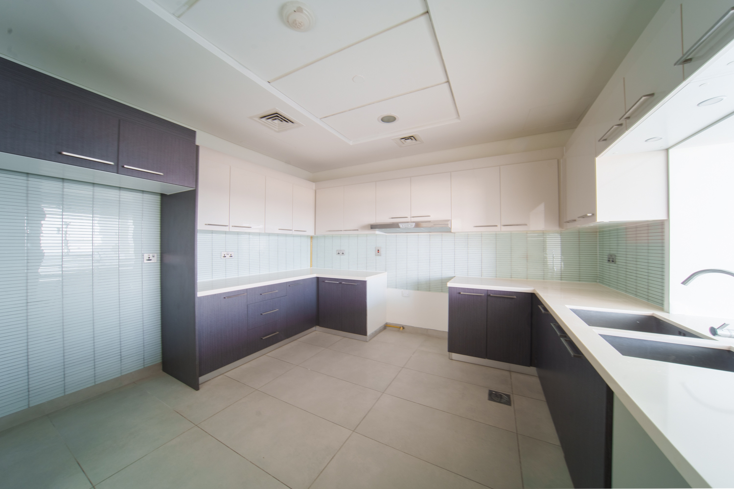 3 Bedrooms Apartment in Lamar Residences