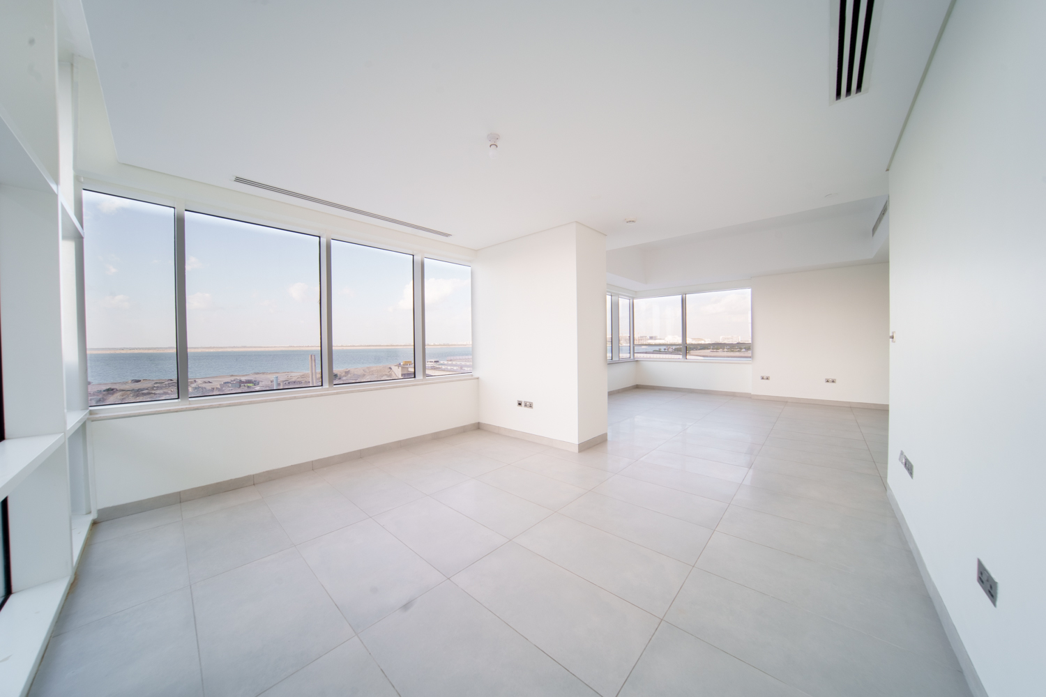 3 Bedrooms Apartment in Lamar Residences