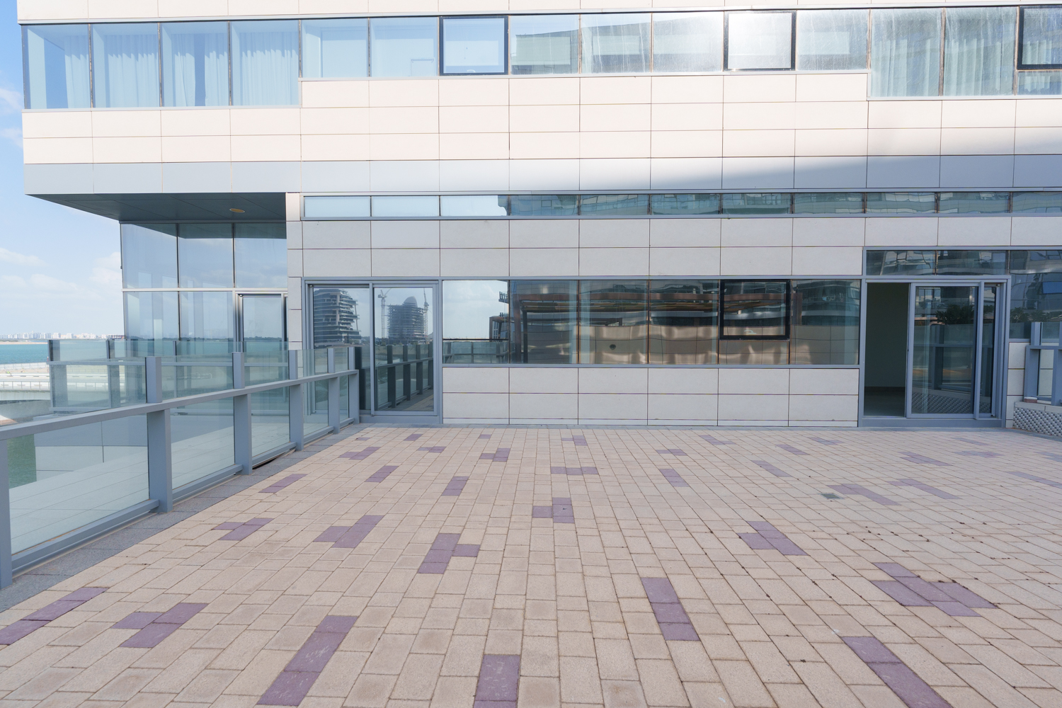 3 Bedrooms Apartment in Lamar Residences