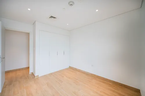 3 Bedrooms Apartment in Expo Village Residences 3E