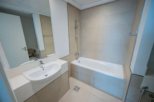 3 Bedrooms Apartment in Expo Village Residences 3E