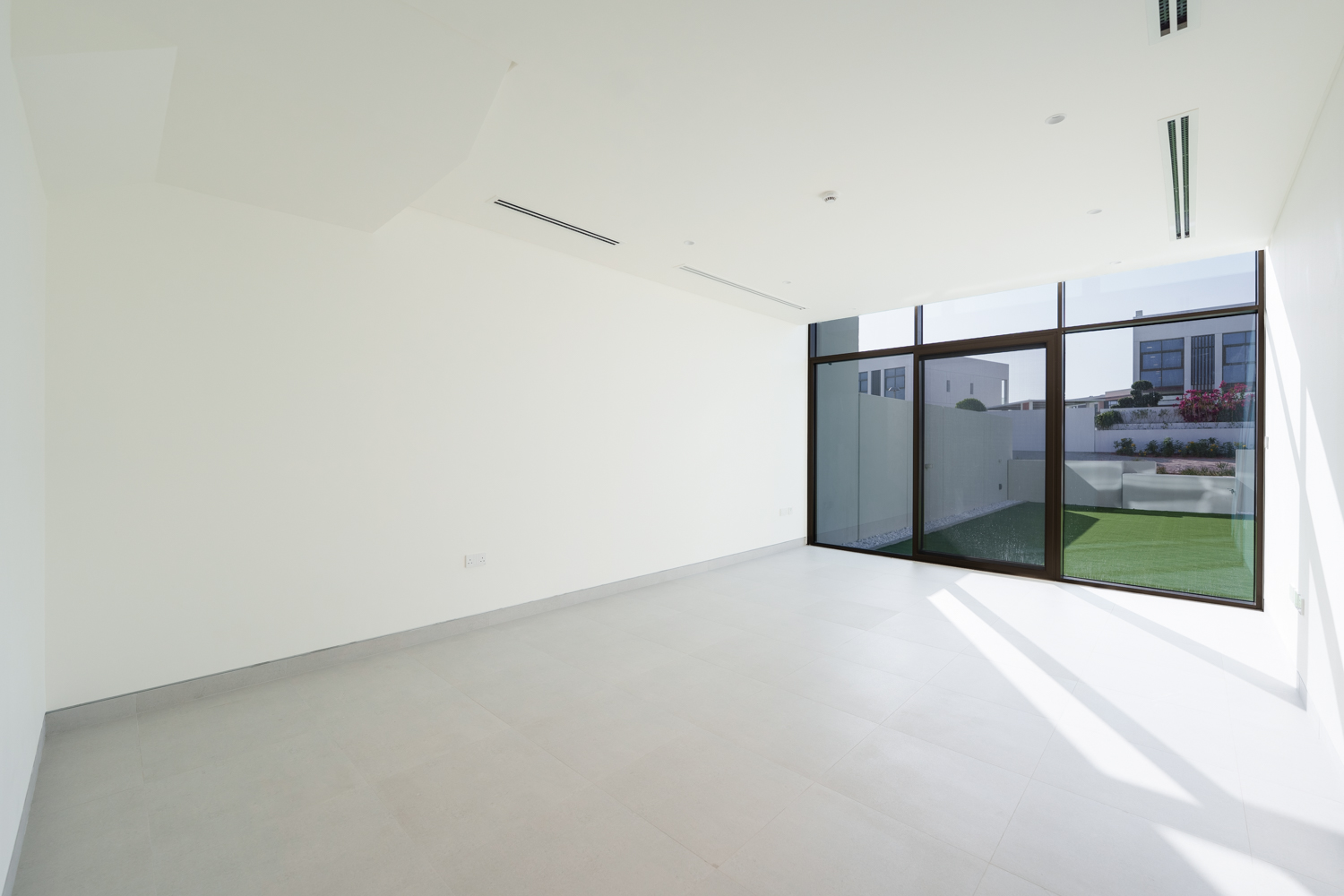 2 Bedrooms Villa in Souk Al Jubail