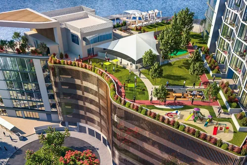 3 Bedrooms Apartment in Crest Grande