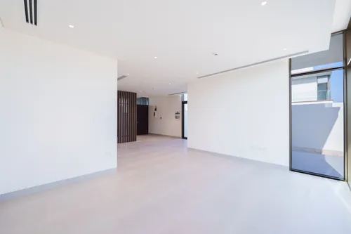 4 Bedrooms Townhouse in Souk Al Jubail