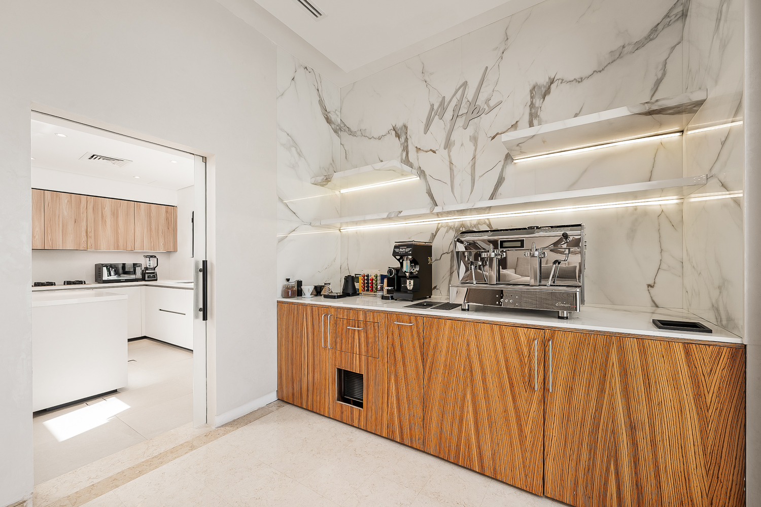 6 Bedrooms Villa in Signature Villas Frond P