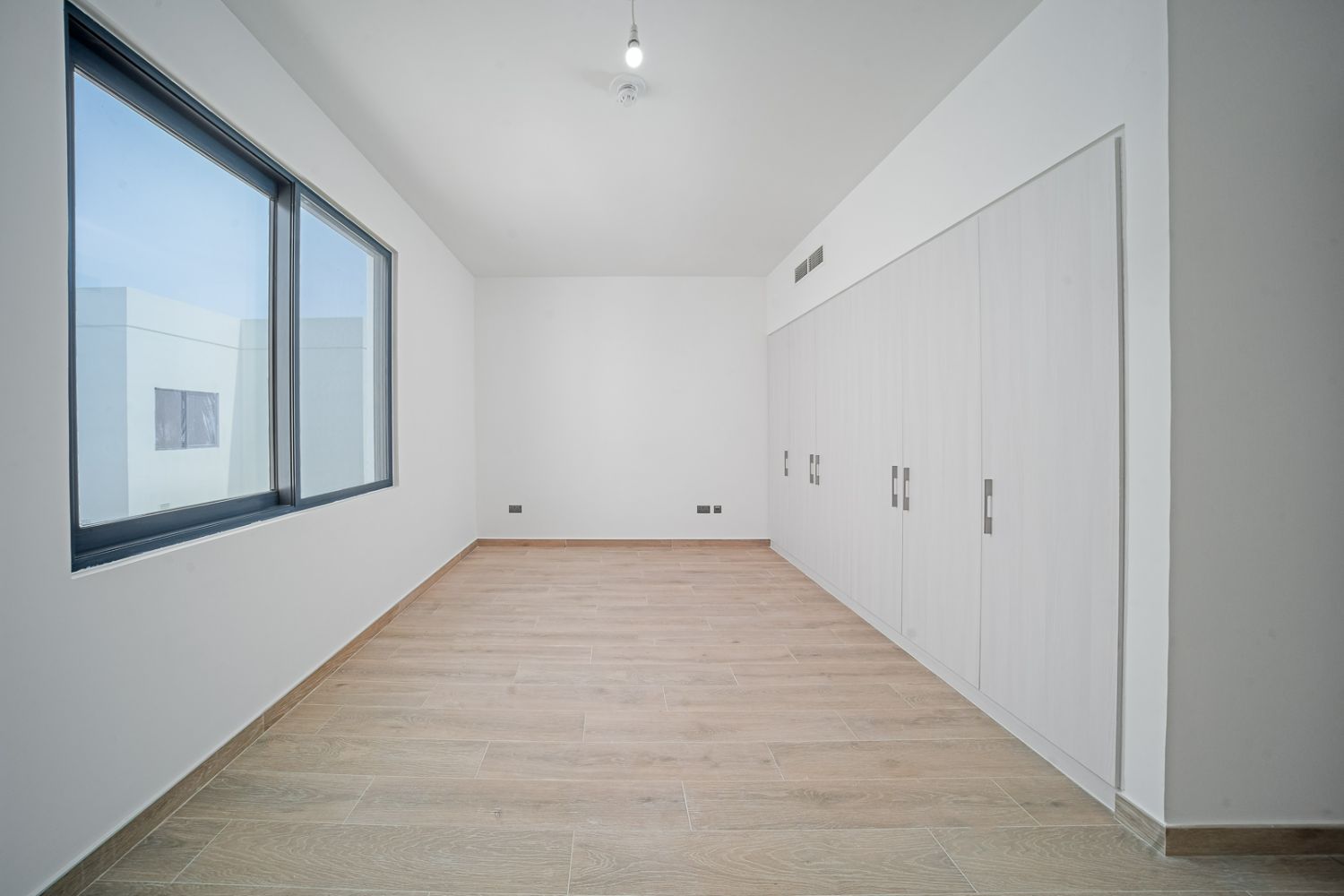 4 Bedrooms Villa in Noya 1