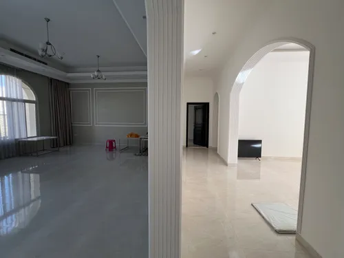 3 Bedrooms Villa in Al Barsha South 4