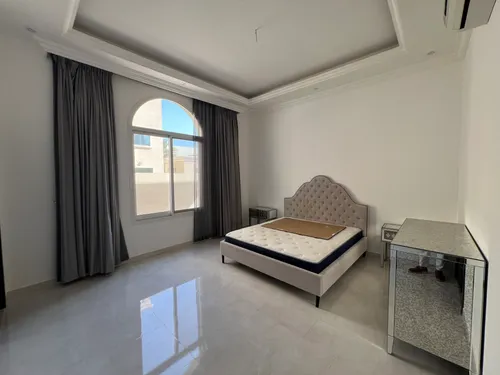 3 Bedrooms Villa in Al Barsha South 4