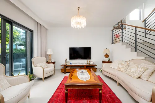 3 Bedrooms Townhouse in Sama Residences