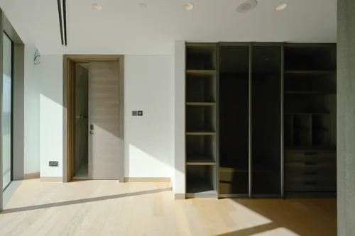 4 Bedrooms Apartment in Mansion 1