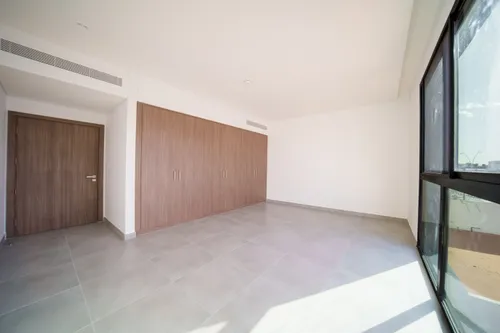 3 Bedrooms Townhouse in The Dahlias