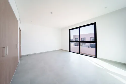 3 Bedrooms Townhouse in The Dahlias