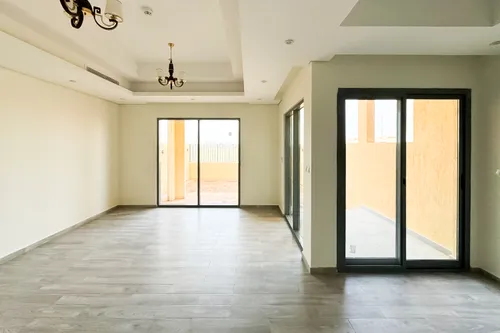 3 Bedrooms Townhouse in The Eugene Townhouses