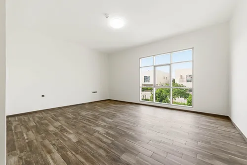 4 Bedrooms Villa in Jebel Ali