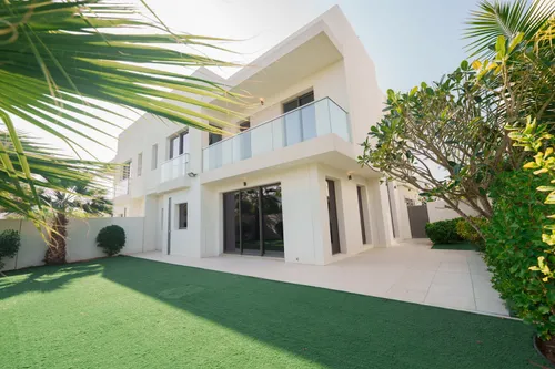 4 Bedrooms Villa in Aspens